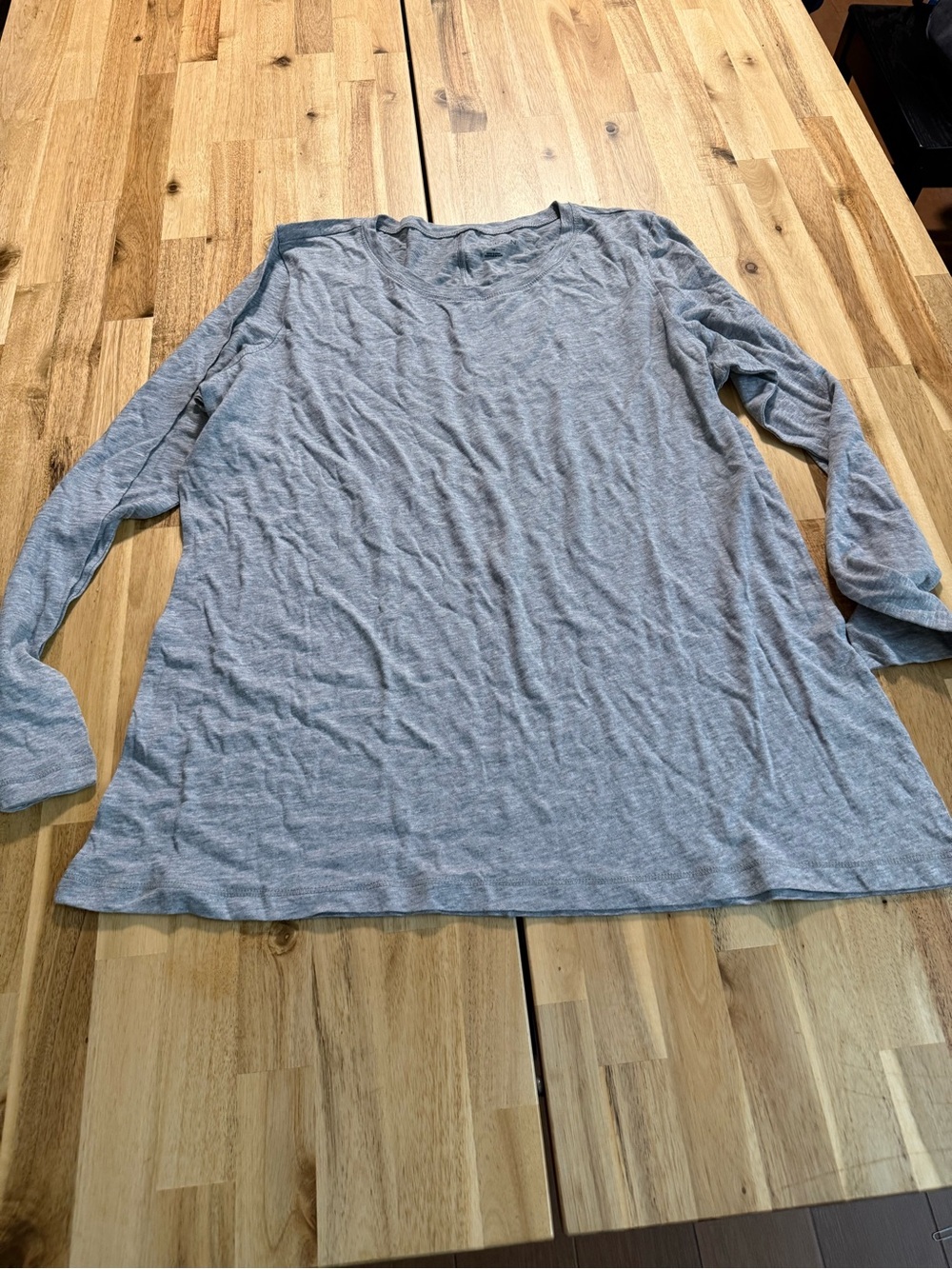 Caslon Womens Long Sleeve Crewneck Shirt - Heather Gray